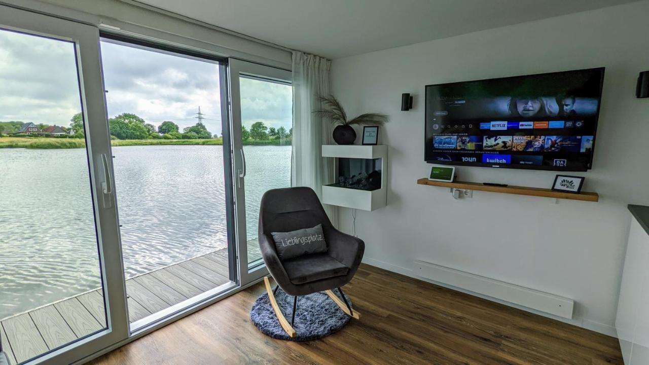 Hausboot Wangermeerblick ชิลลิคช์ ภายนอก รูปภาพ